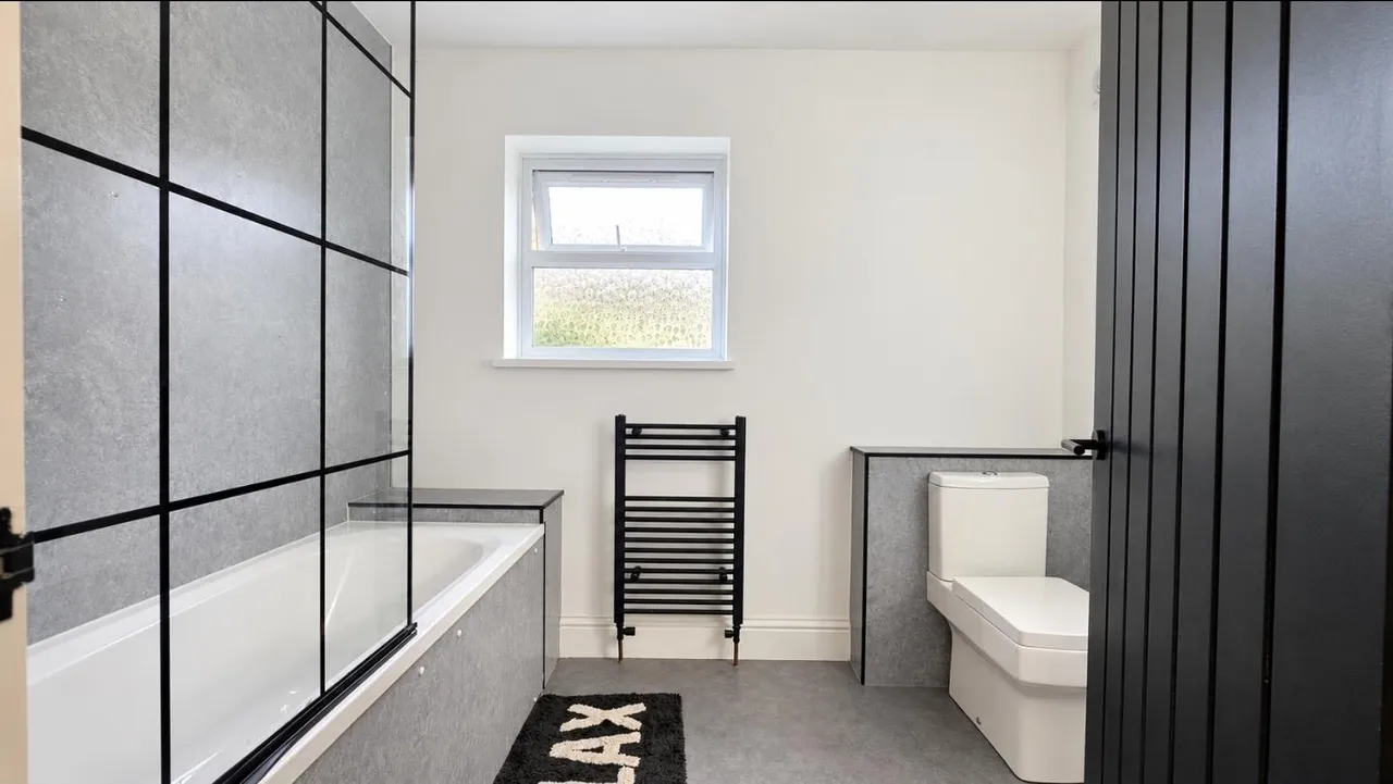 South Milton Street, Plymouth, PL4, photo 6