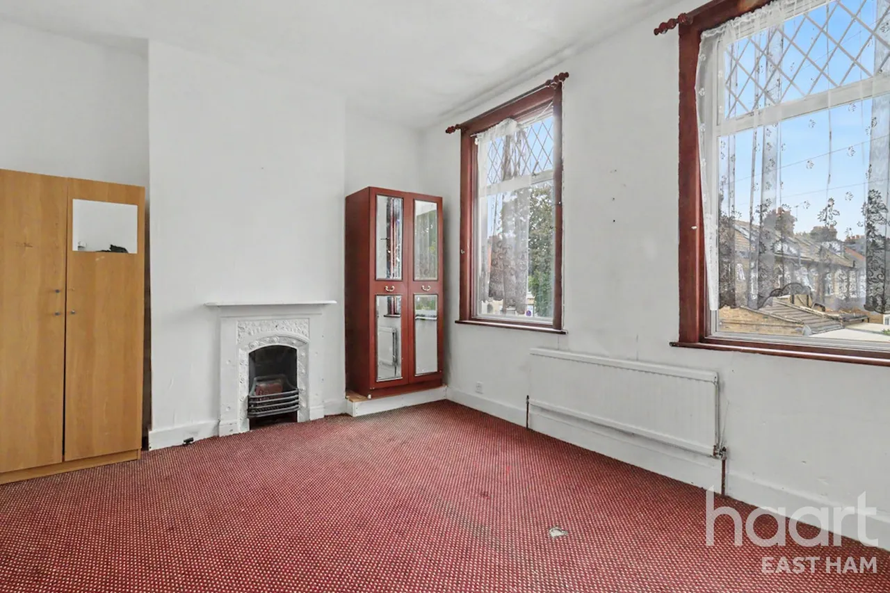 Buxton Road, London, E6, photo 6
