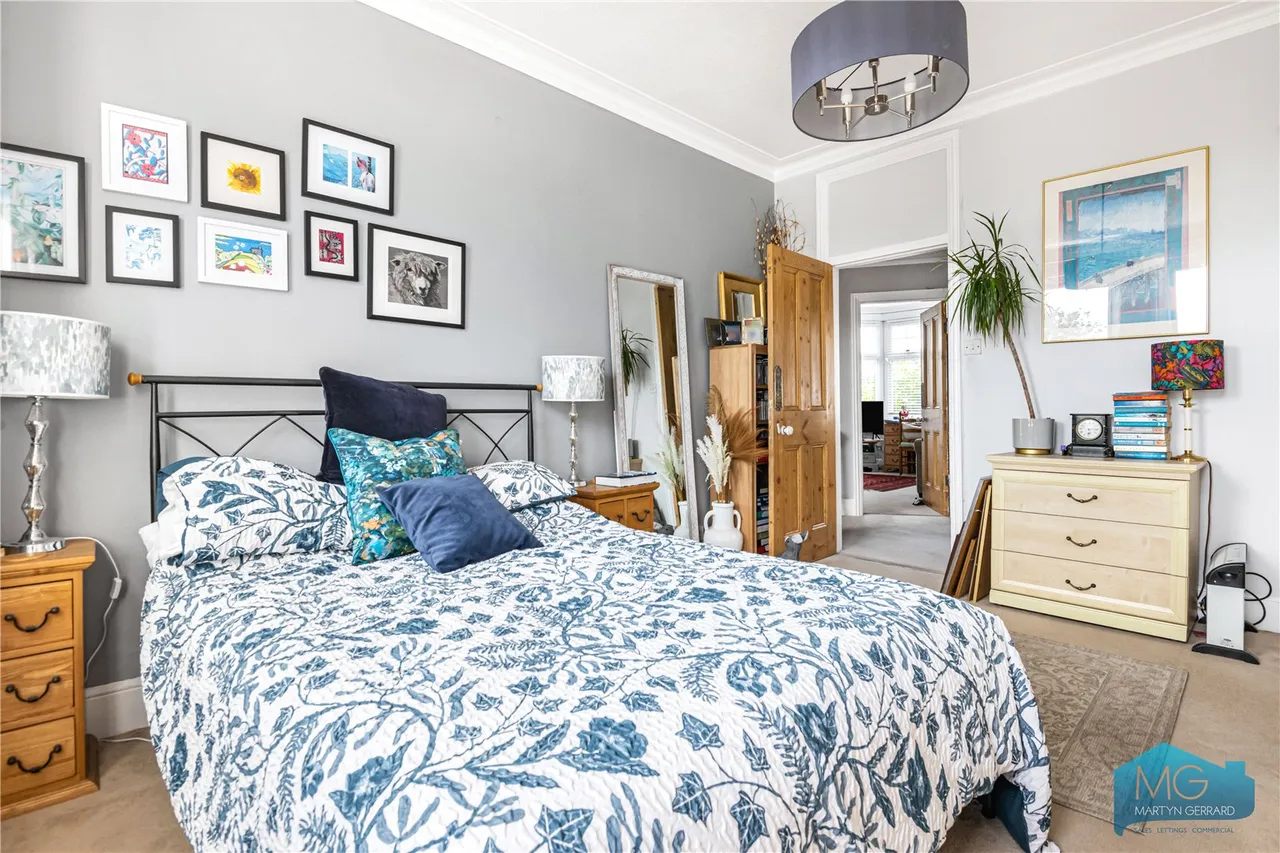 Pollard Road, London, N20, photo 17