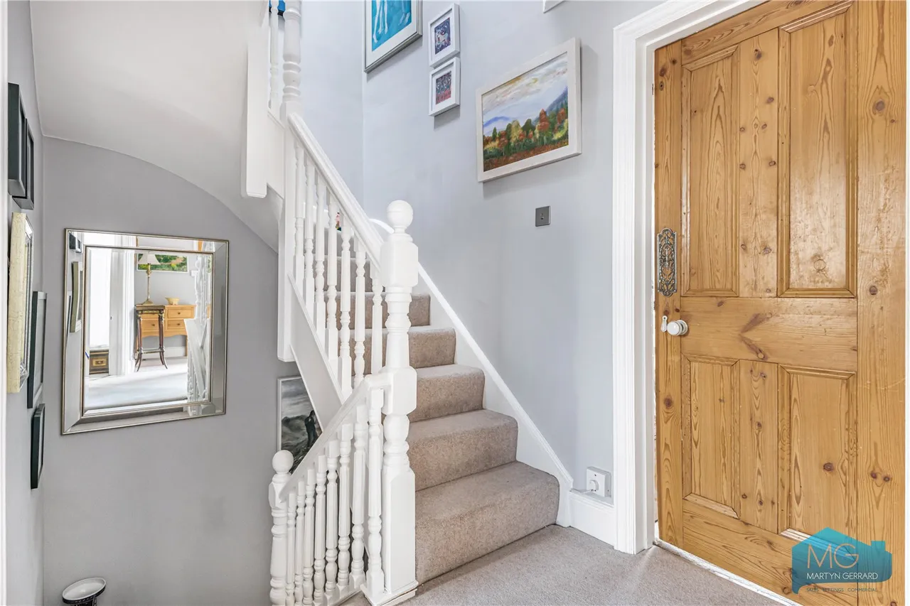 Pollard Road, London, N20, photo 22