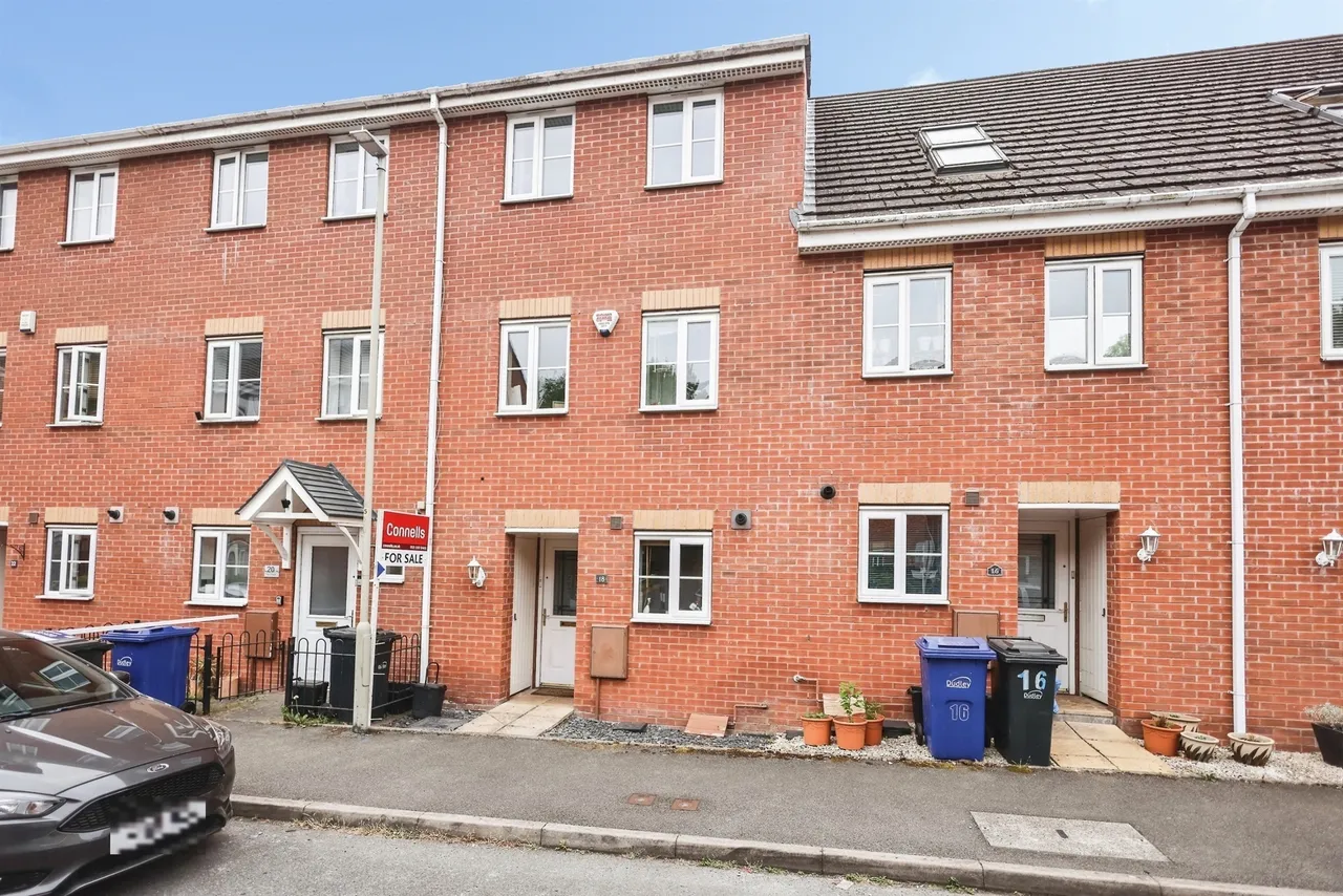 4 bed house for sale — The Infield, HALESOWEN