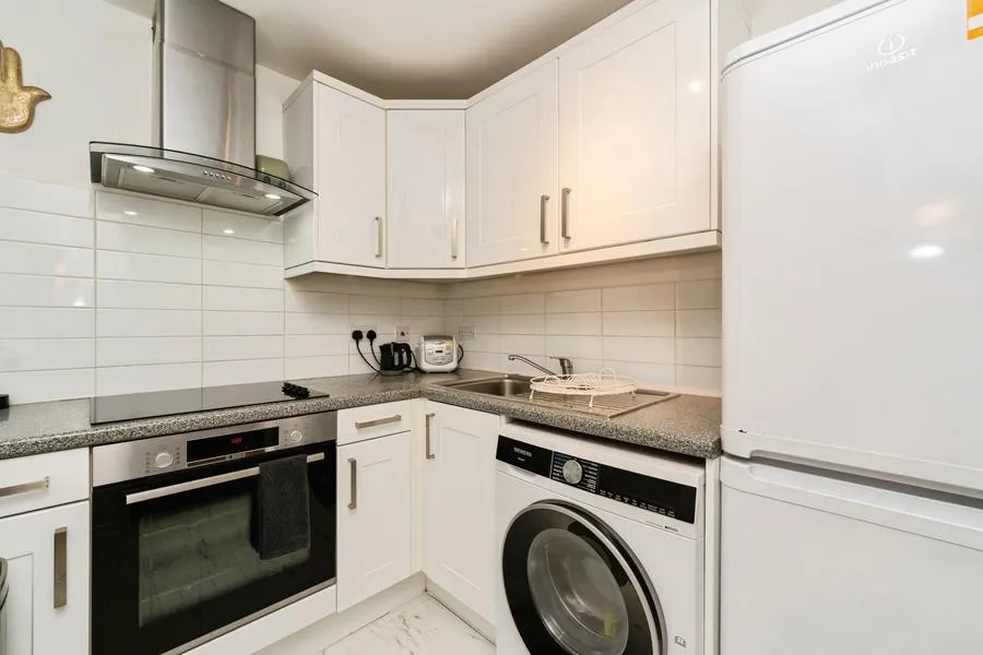 Howson Terrace, Richmond Hill, TW10, photo 5