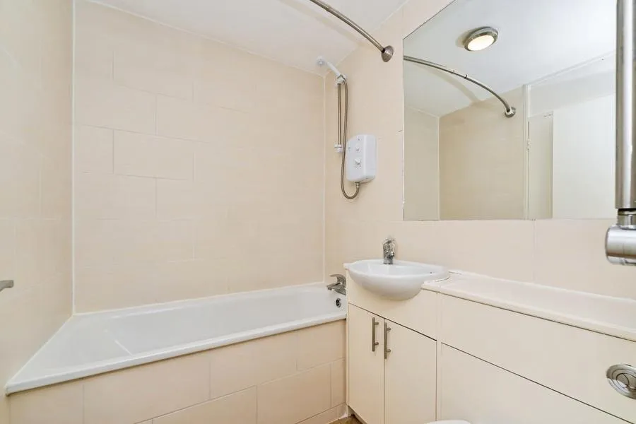 Howson Terrace, Richmond Hill, TW10, photo 3