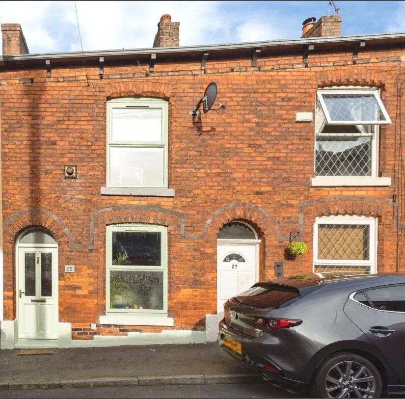 2 bed house for sale, Elgin Street, Stalybridge, SK15