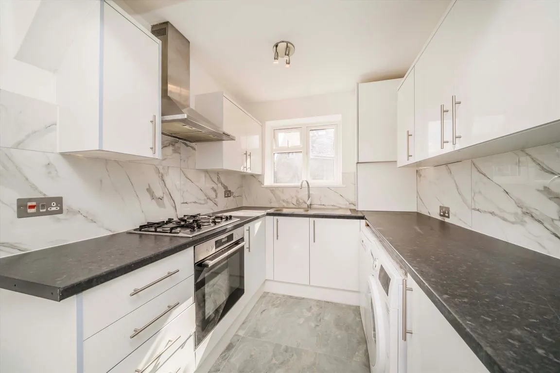 Grove Crescent, KT1, photo 2