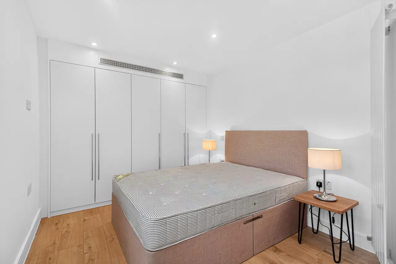 Jephtha Road, London, SW18, photo 7
