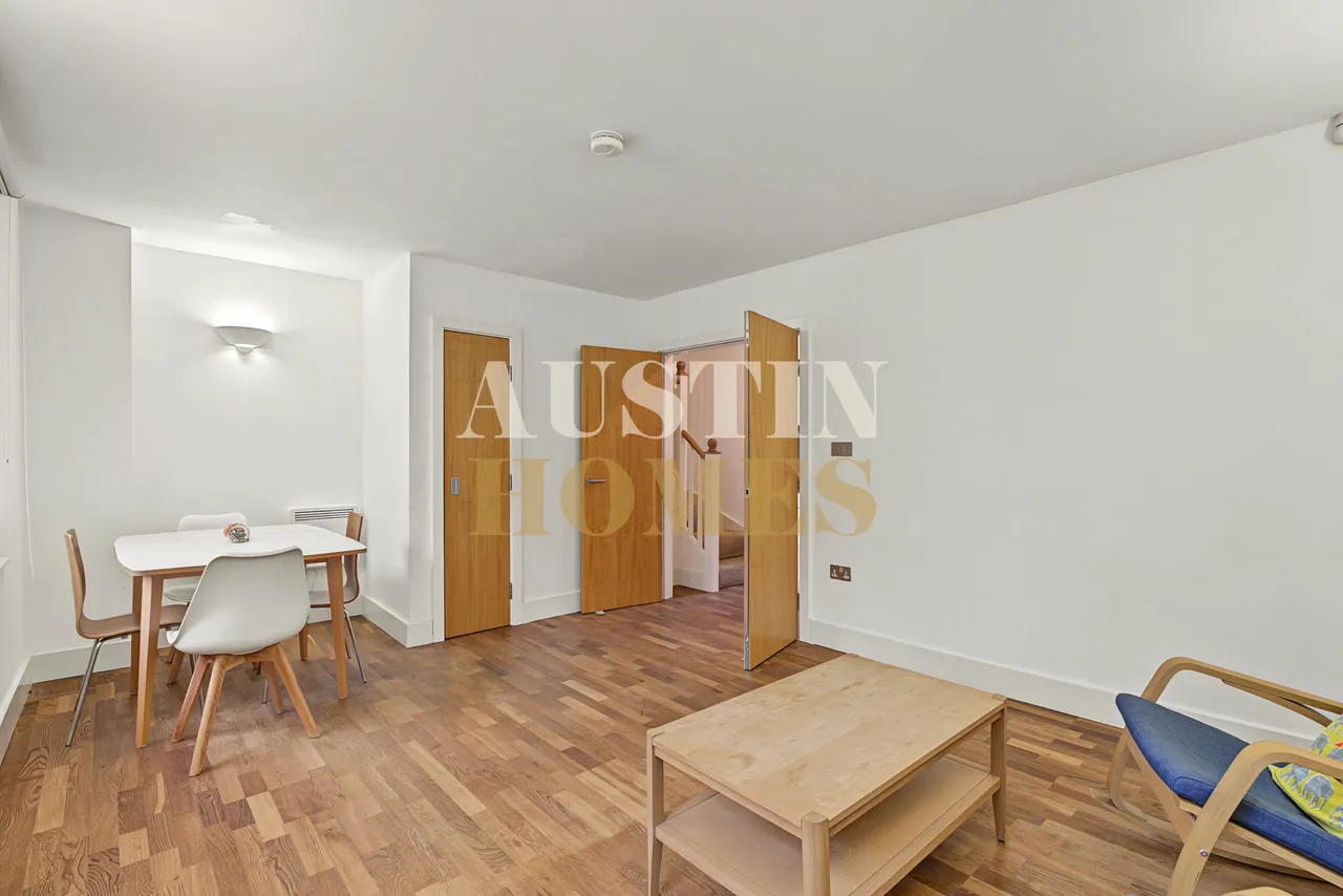 St. John Street, London, EC1V, photo 4