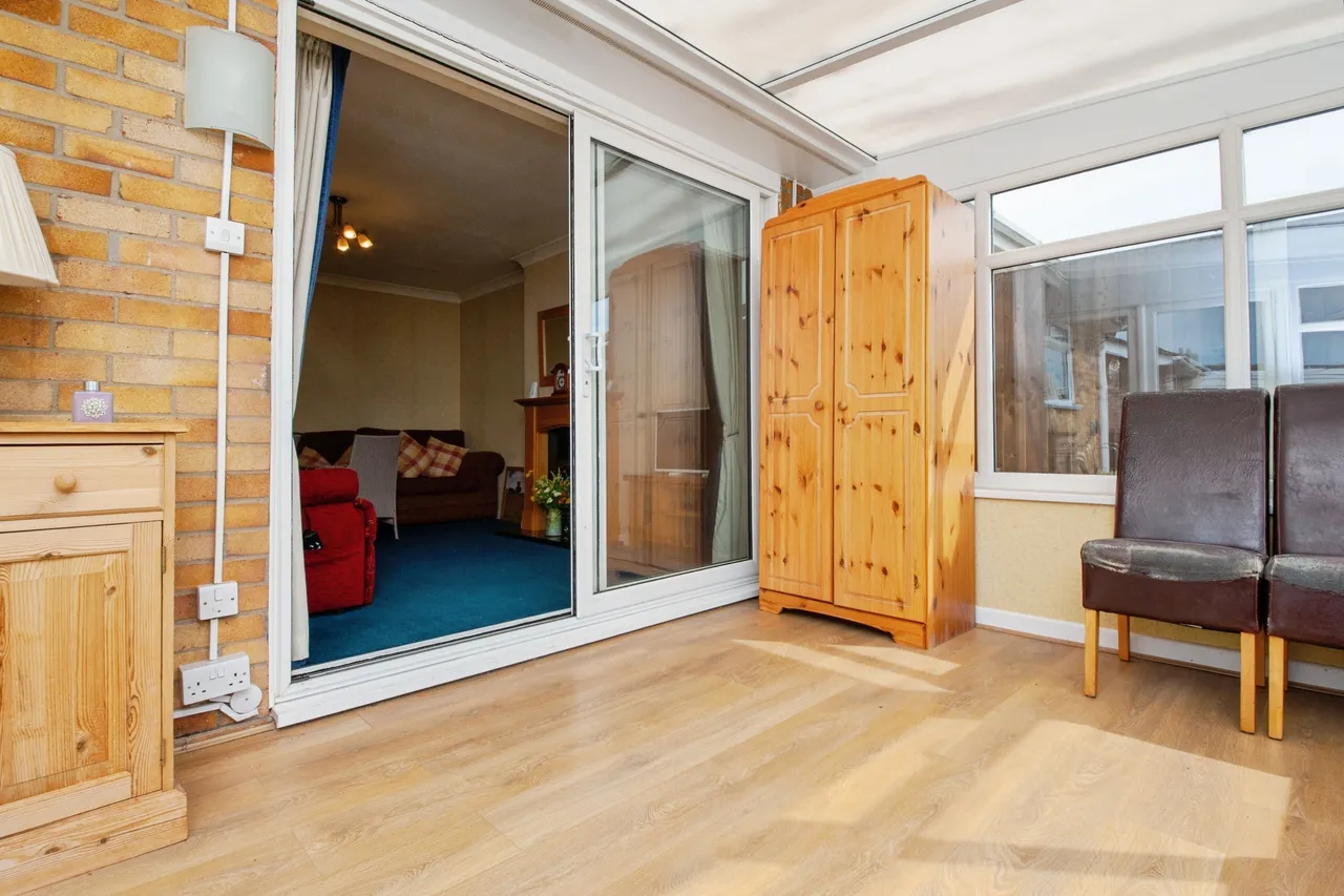 Lymington Avenue, Clacton-On-Sea, photo 10