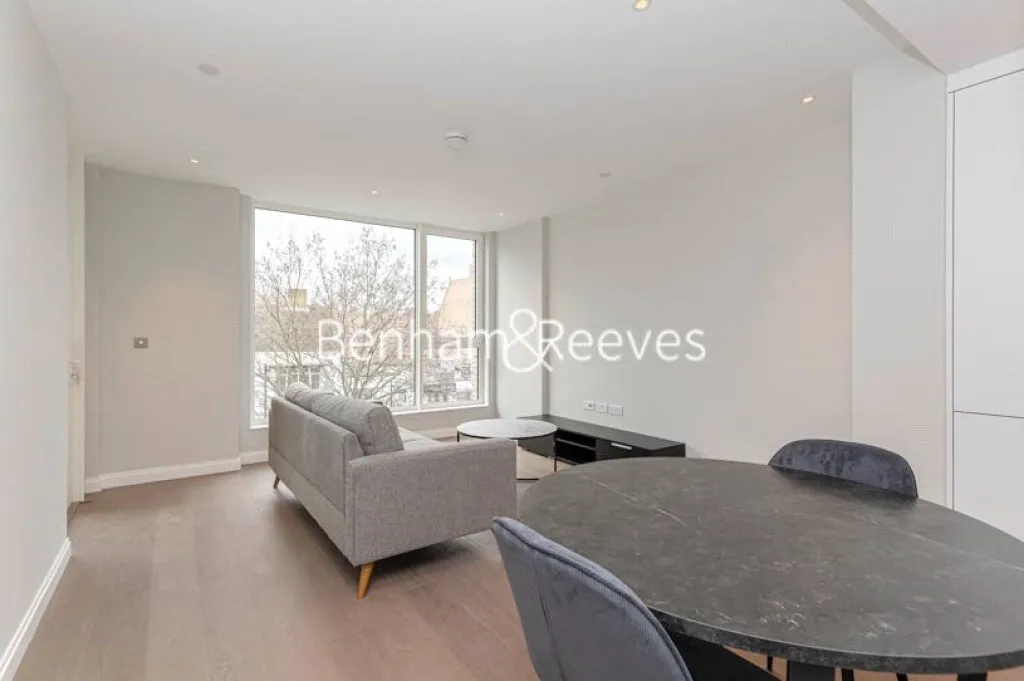 3 bed flat to rent, Gasholder Place, Kennington, SE11