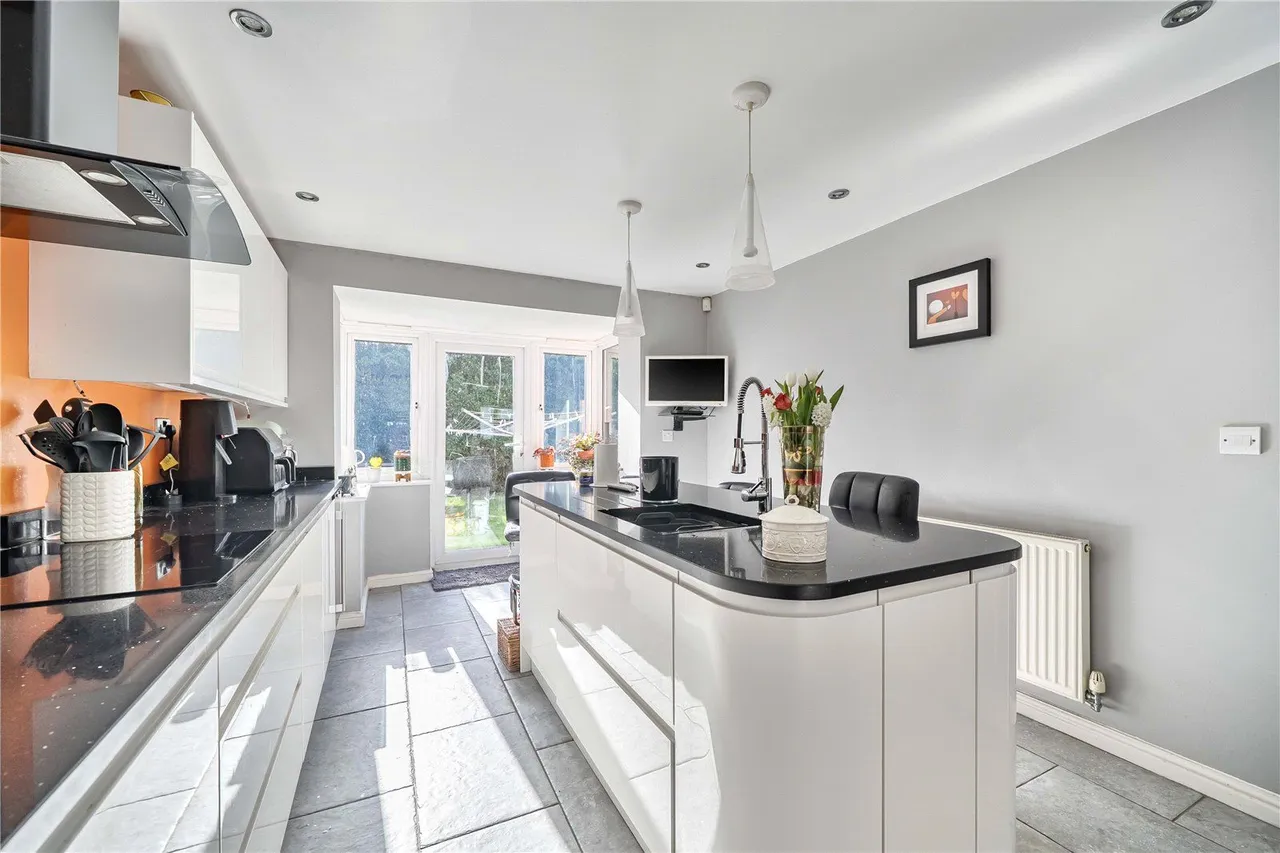 Castle Lodge Way, Rothwell, LS26, photo 14