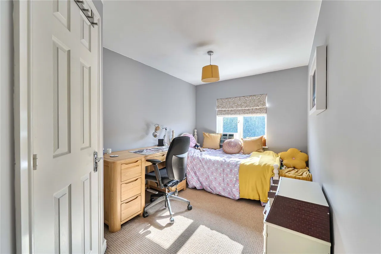 Castle Lodge Way, Rothwell, LS26, photo 11