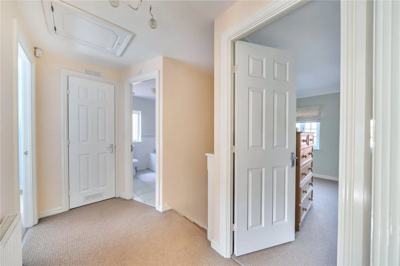 Castle Lodge Way, Rothwell, LS26, photo 17