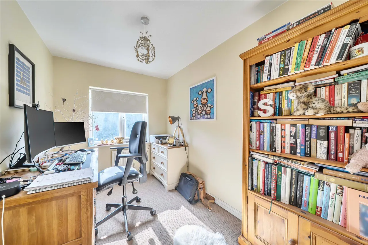 Castle Lodge Way, Rothwell, LS26, photo 10