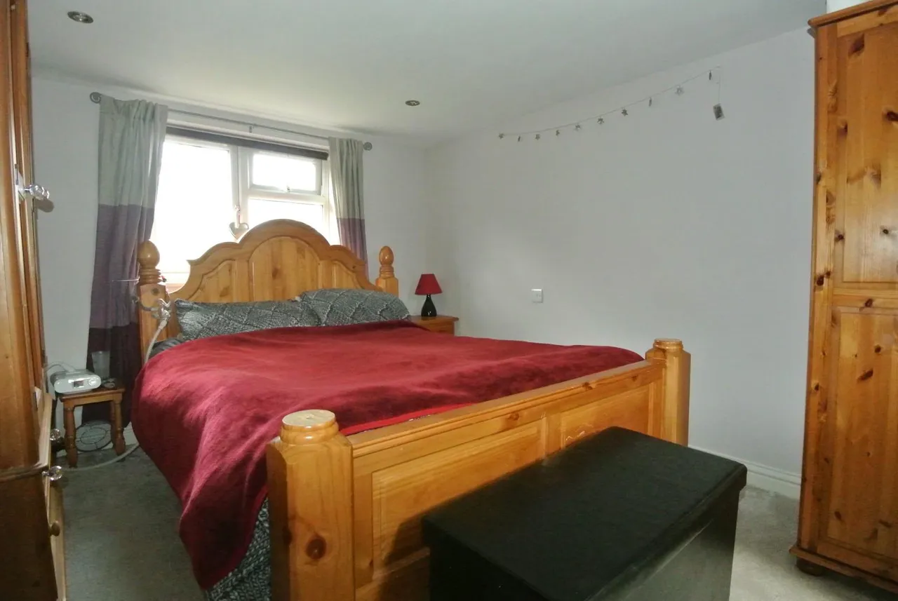 Dukes Close, Ashford, Surrey, TW15 1BQ, photo 7