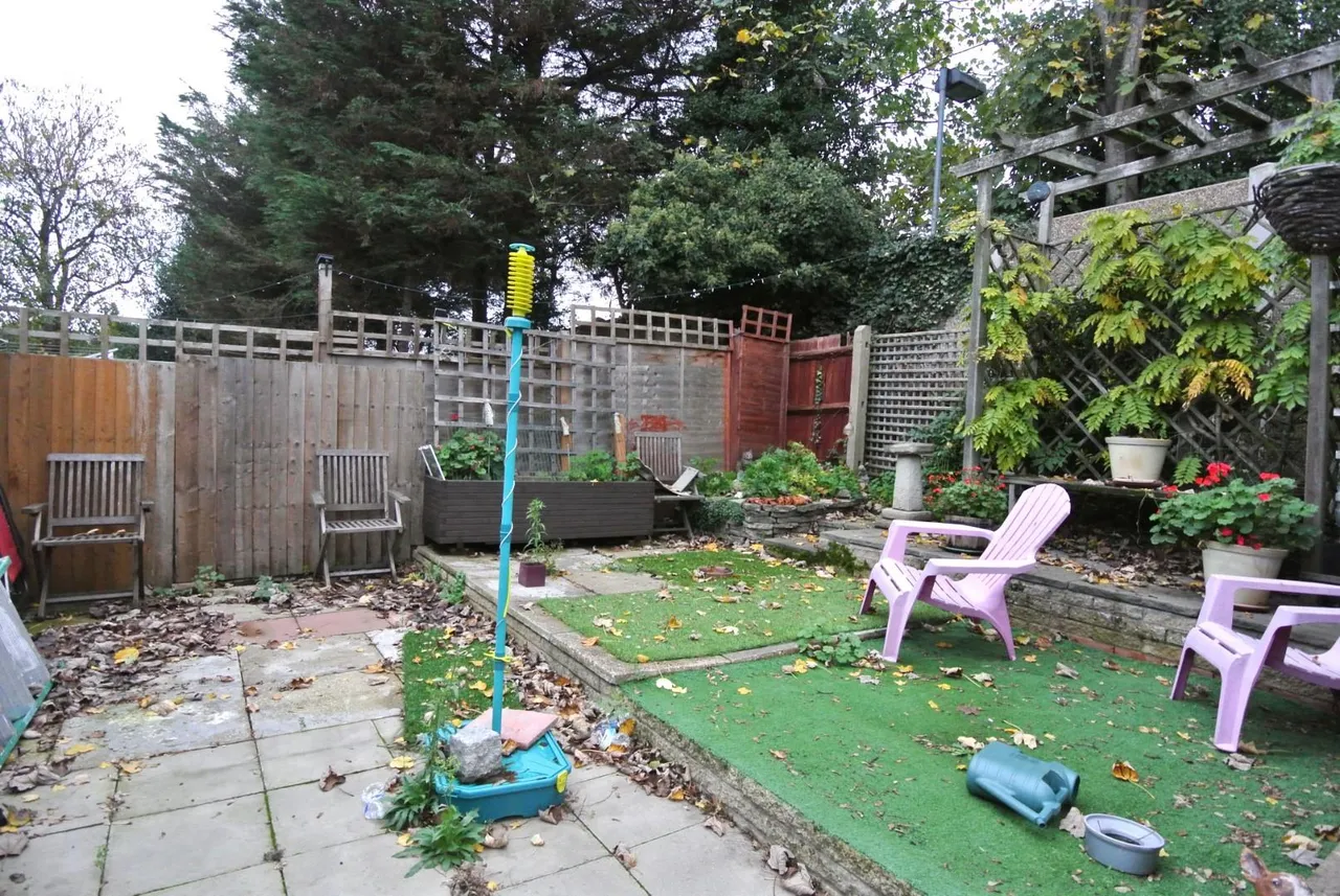 Dukes Close, Ashford, Surrey, TW15 1BQ, photo 4