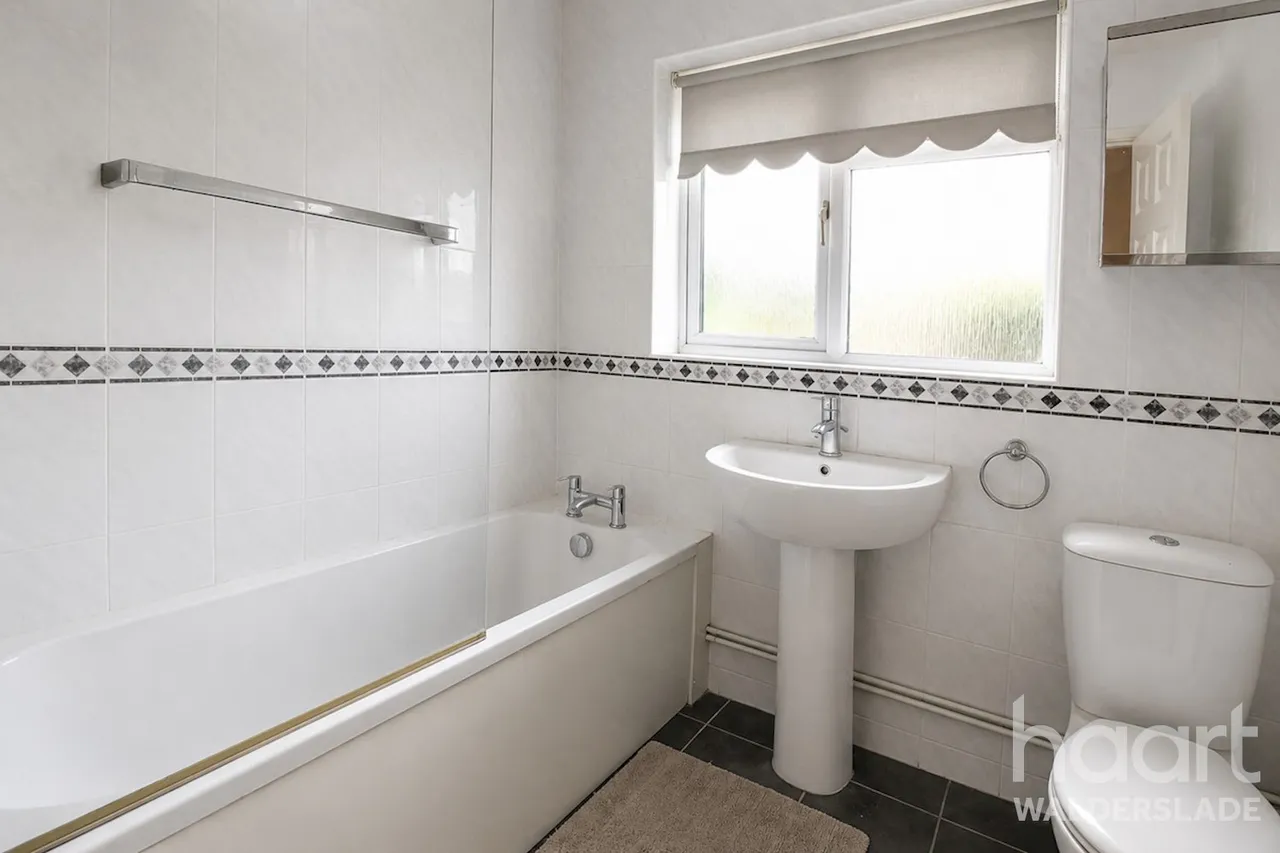 Tunbury Avenue, Chatham, ME5, photo 10