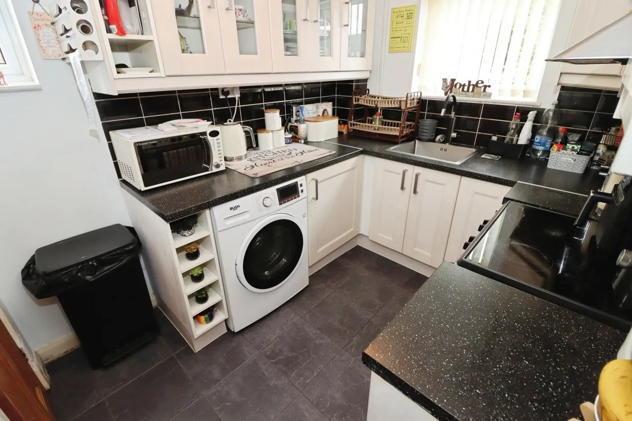 Home Orchard, Yate, Bristol, Gloucestershire, BS37, photo 4