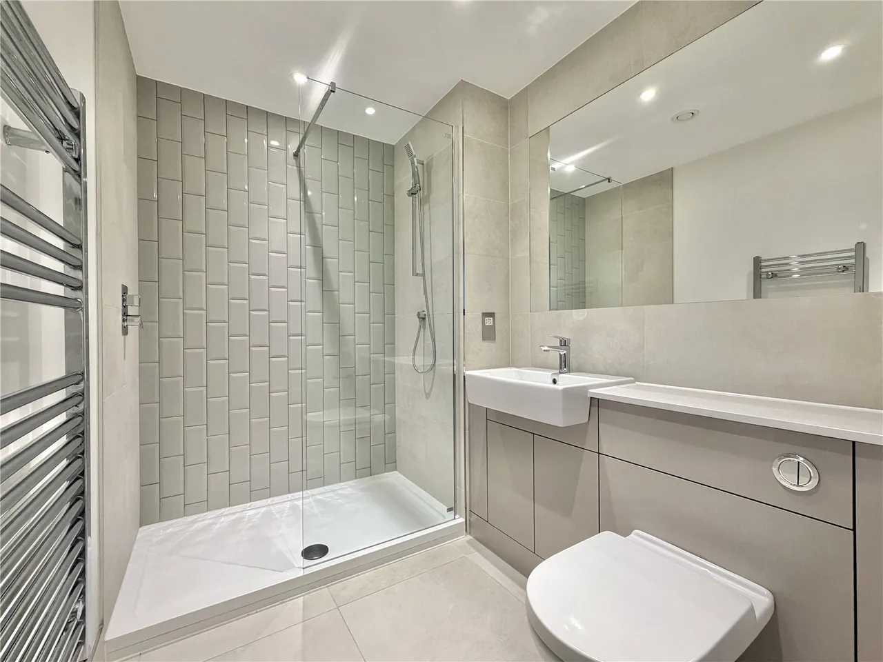 Caversham Road, London, NW9, photo 10