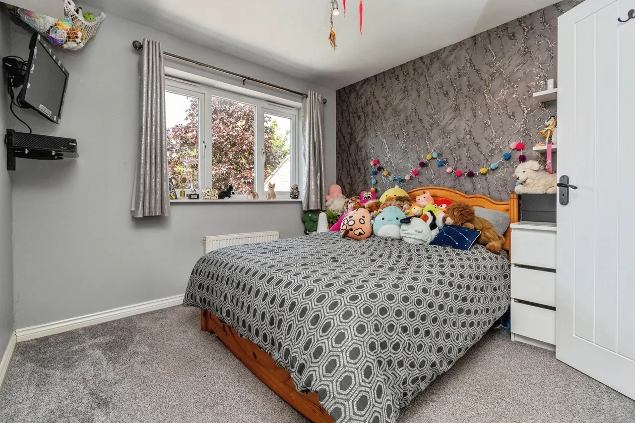 Horseshoe Drive, Cannock, Staffordshire, WS12, photo 12