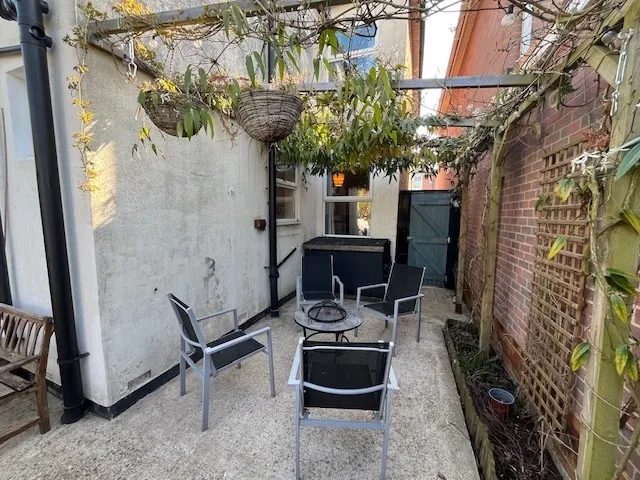 Macnaghten Road, SO18, photo 18
