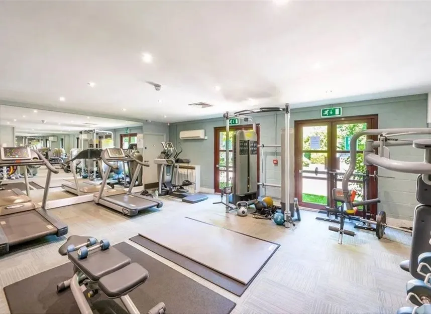 Brompton Park Crescent, Fulham, SW6, photo 9