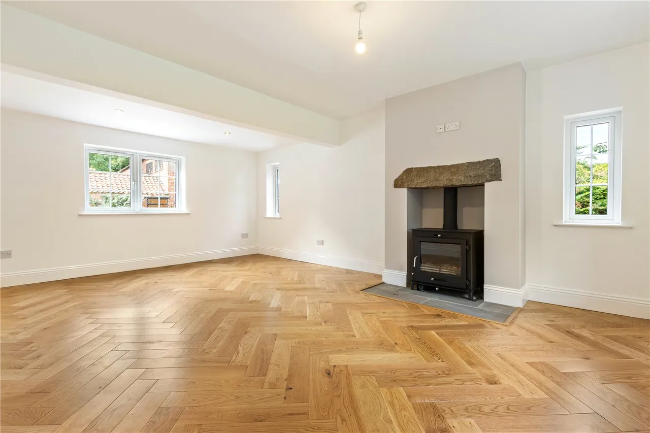 Southfield Road, North Kelsey, photo 12