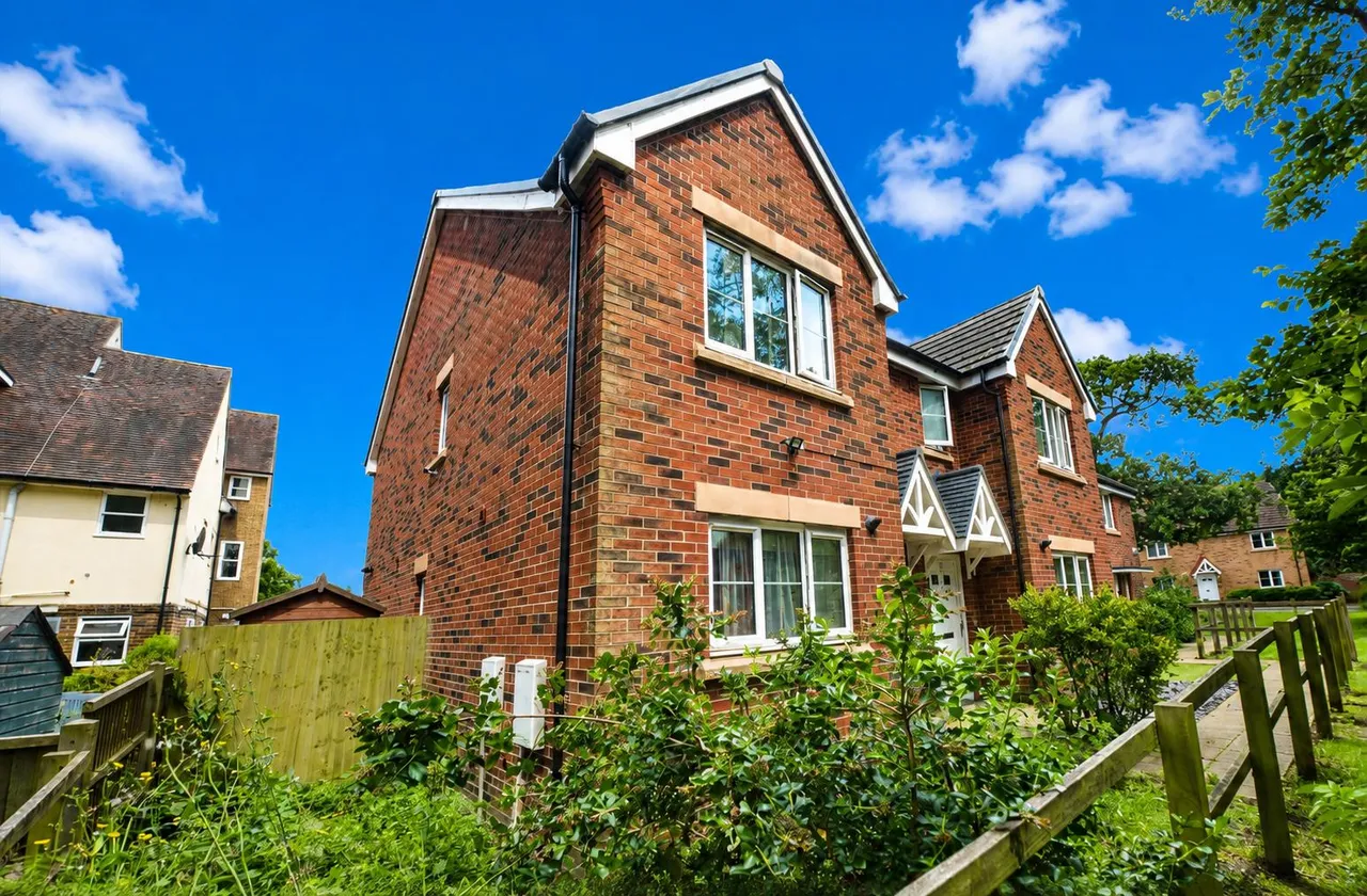 Woodend Close, Grays, RM17, photo 15