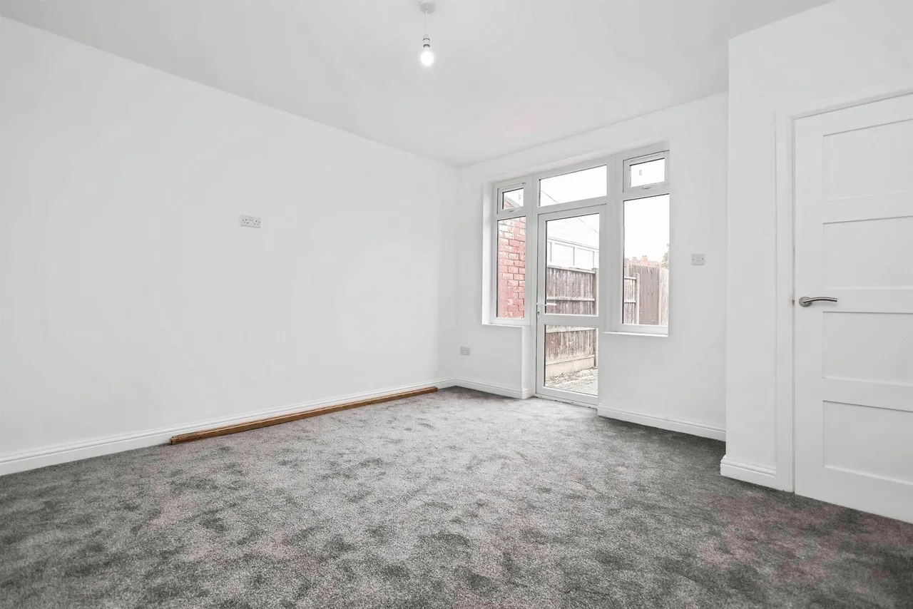 Shenstone Valley Road, Halesowen, B62, photo 11