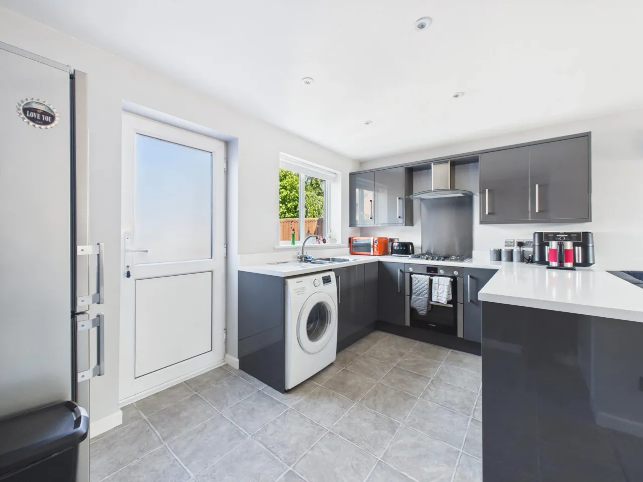 St Matthews Close, Crewe, photo 5