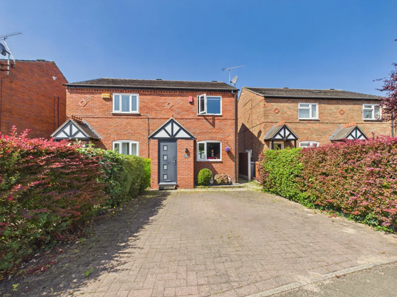 St Matthews Close, Crewe, photo 2