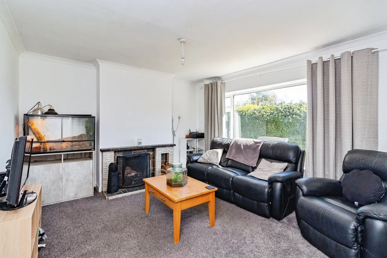 Barlstone Avenue, Stoke-On-Trent, ST11, photo 3