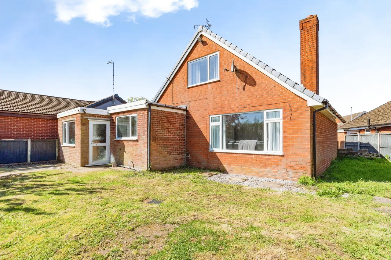 Barlstone Avenue, Stoke-On-Trent, ST11, photo 15