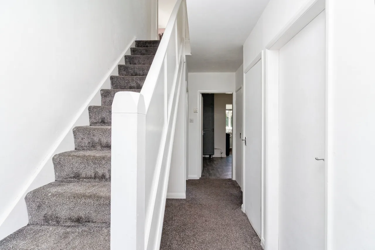 Barlstone Avenue, Stoke-On-Trent, ST11, photo 2