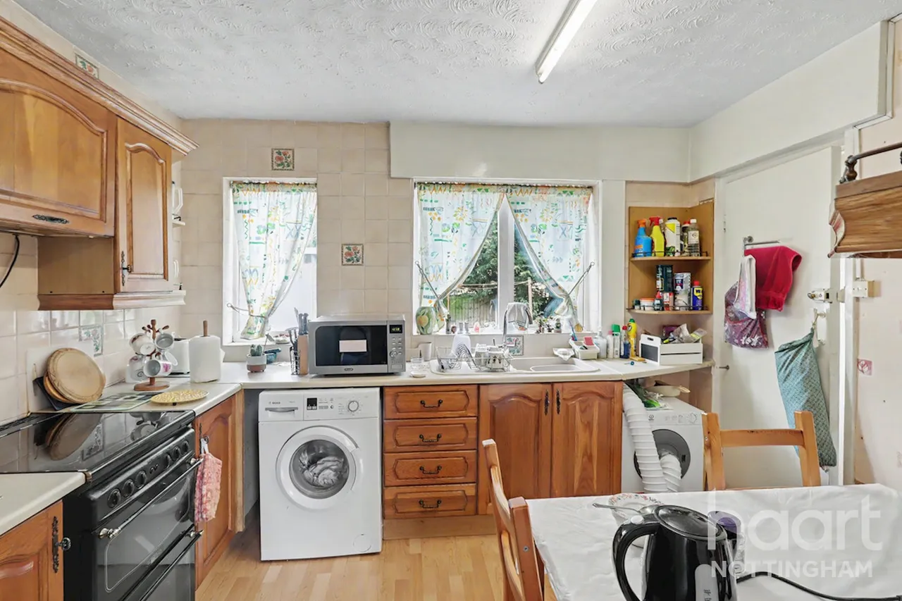 Minver Crescent, Nottingham, NG8, photo 4