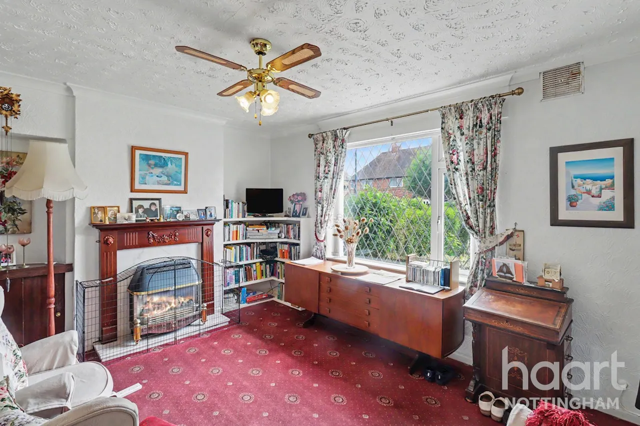 Minver Crescent, Nottingham, NG8, photo 2
