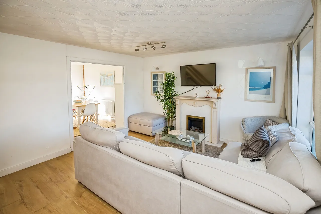 3 bed house for sale, Celyn Crescent, Chester, CH4