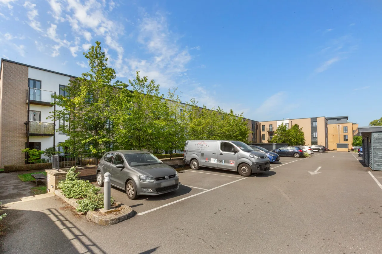 Latimer House Angus Court, Thame, OX9, photo 11