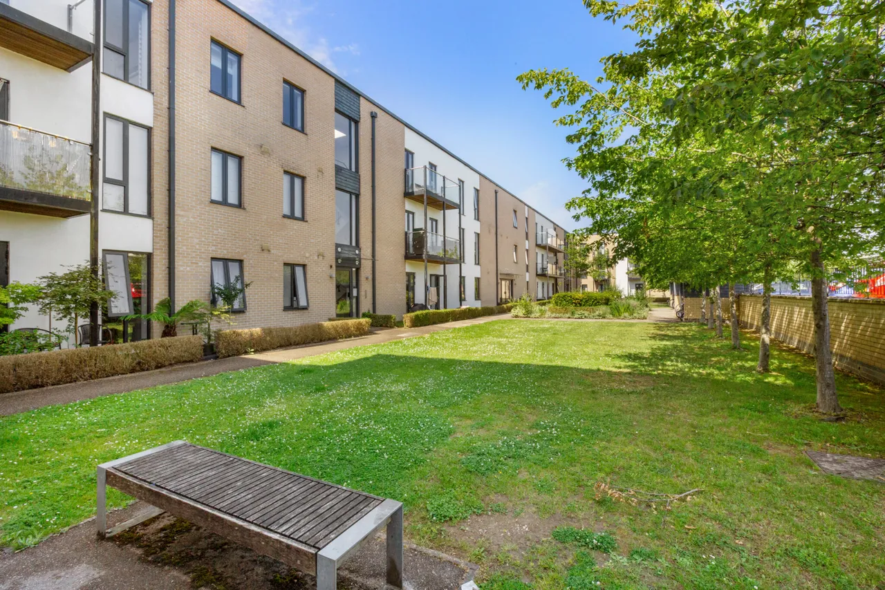 Latimer House Angus Court, Thame, OX9, photo 14