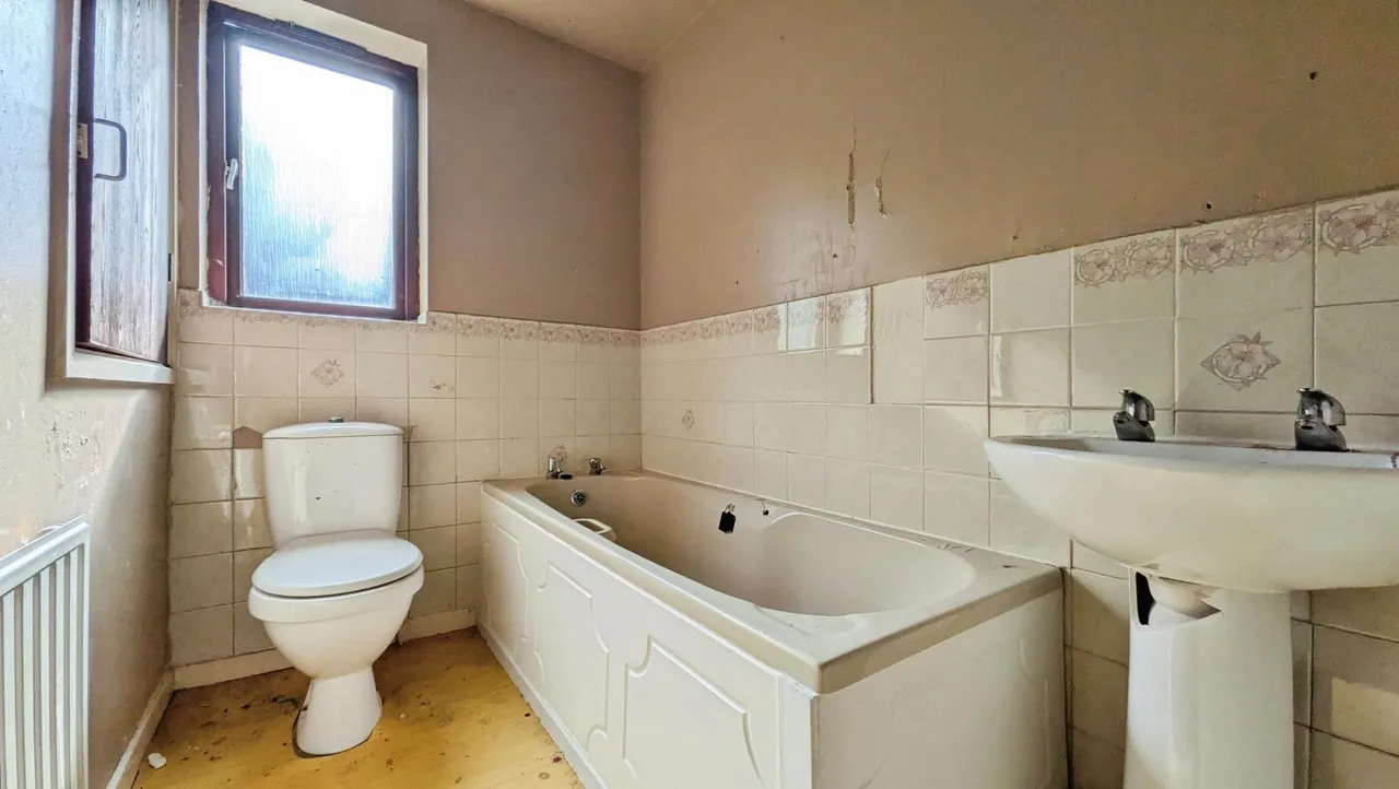 Bottomfield Close, Derker, OL1, photo 9