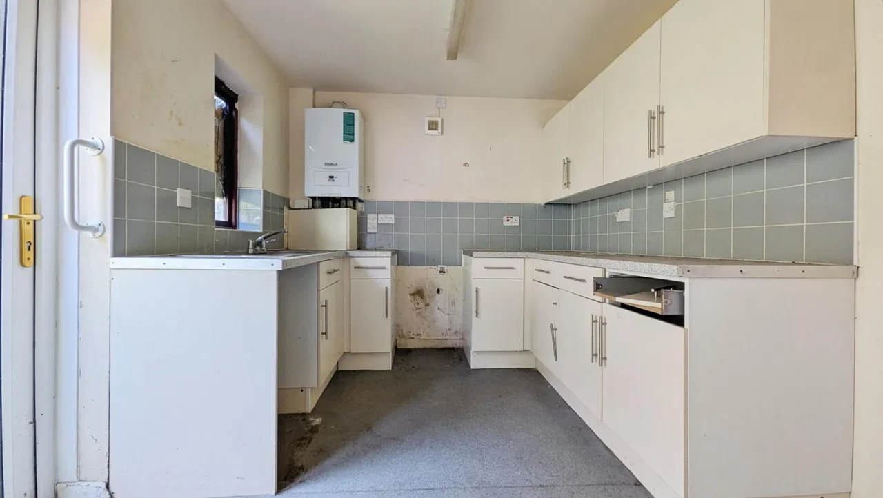 Bottomfield Close, Derker, OL1, photo 6