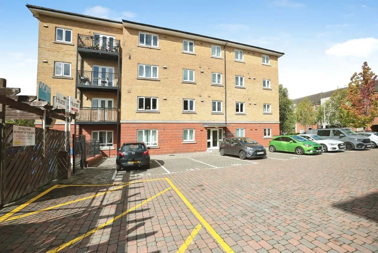 Tadros Court, High Wycombe, HP13, photo 12