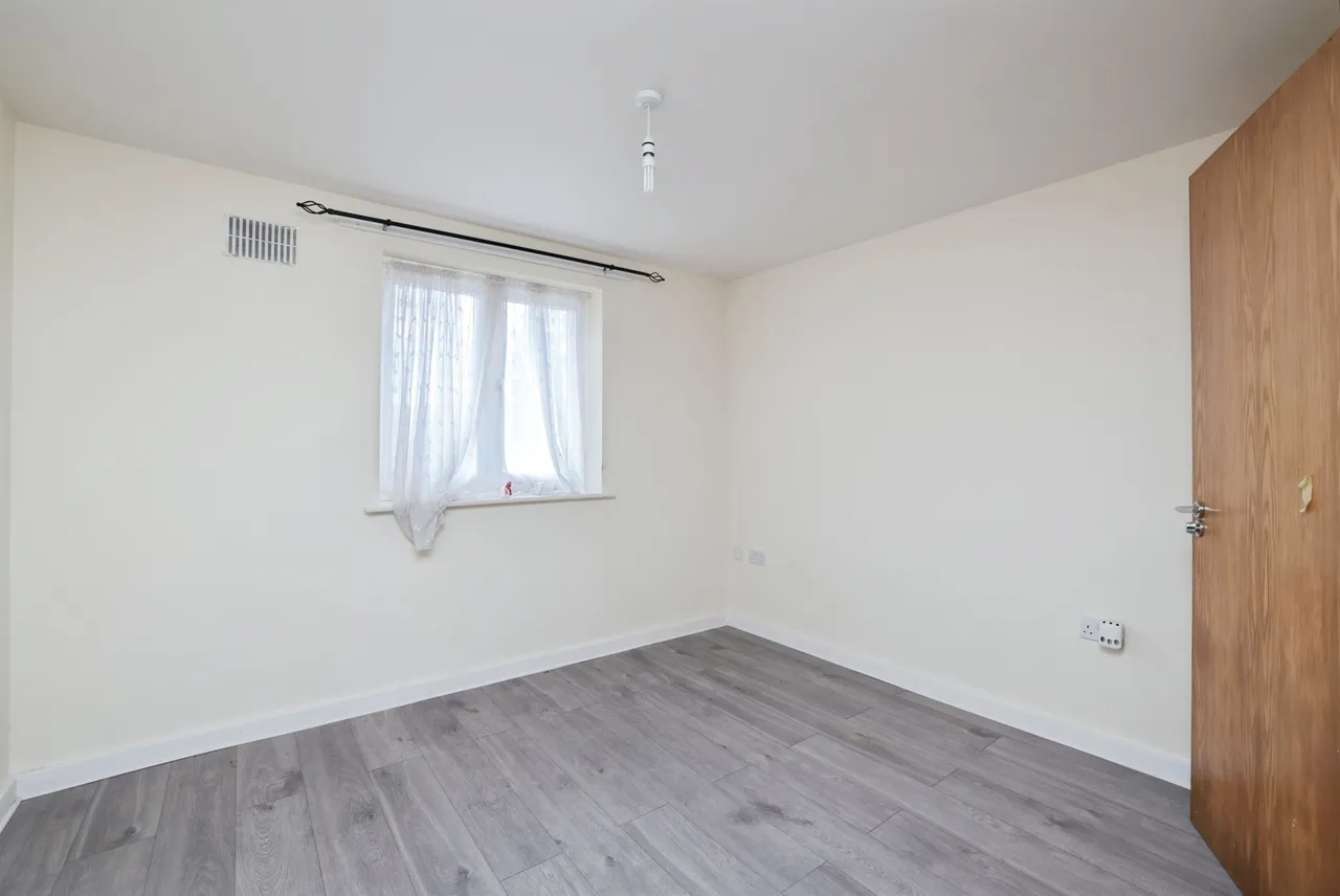 Tadros Court, High Wycombe, HP13, photo 6