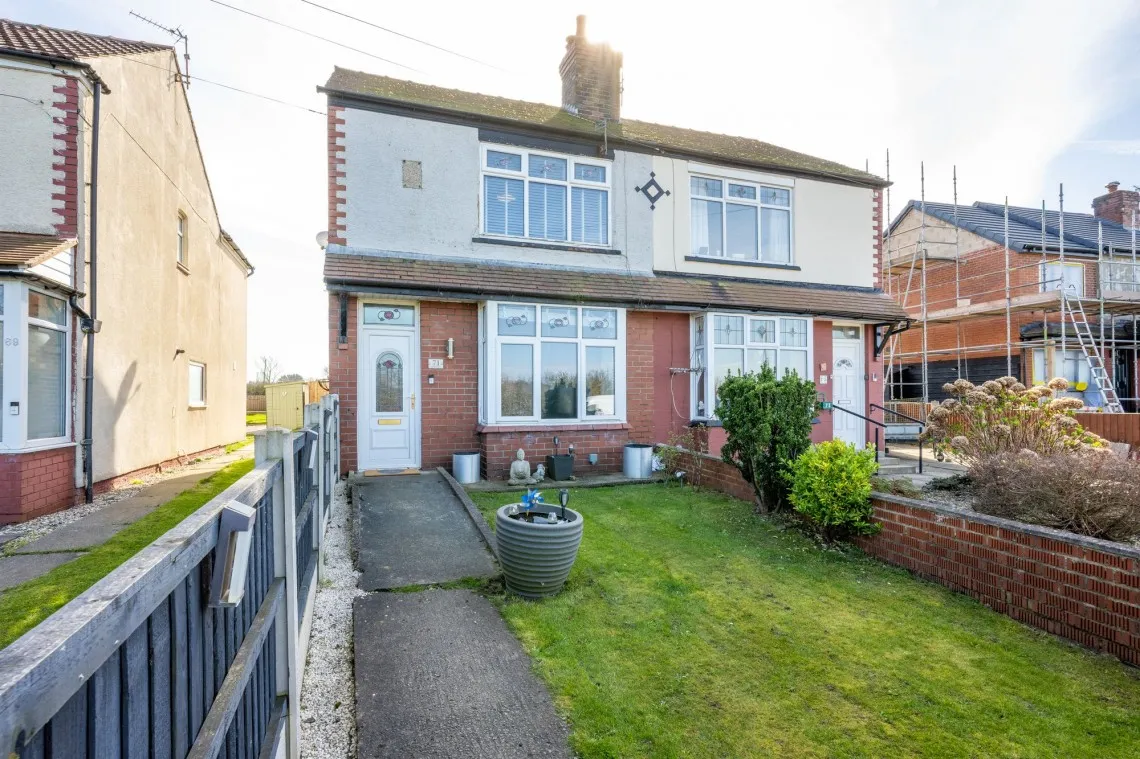 Crosshall Brow, Westhead, L40, photo 2