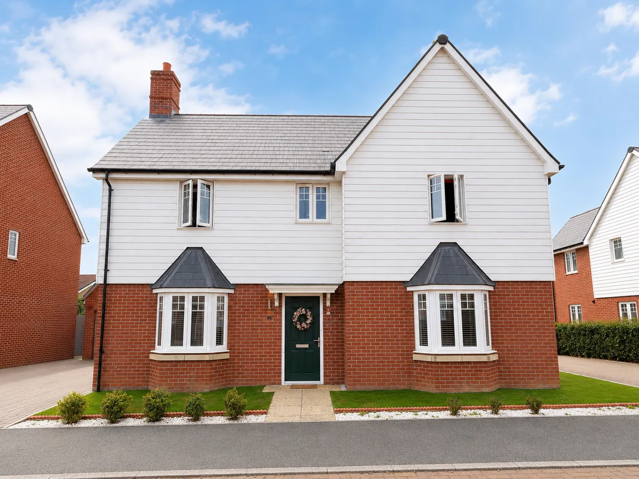 4 bed house to rent — Windsor Road, Rochford