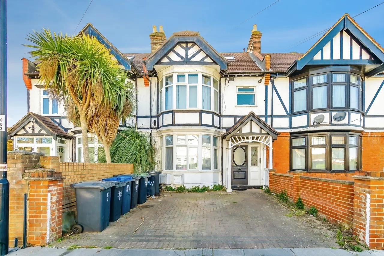 1 bed flat for sale — Ardfern Avenue, London, SW16