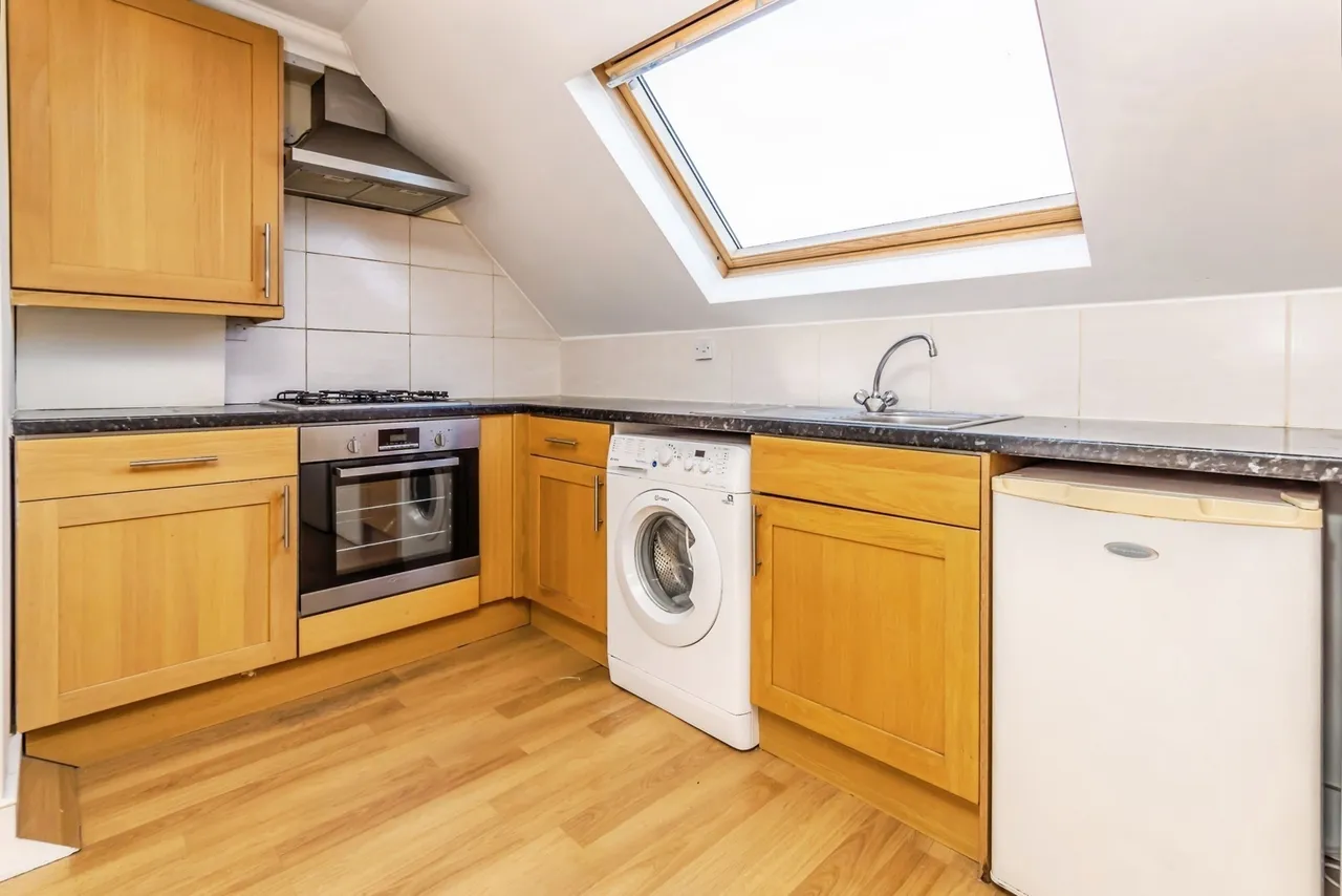 Ardfern Avenue, London, SW16, photo 7