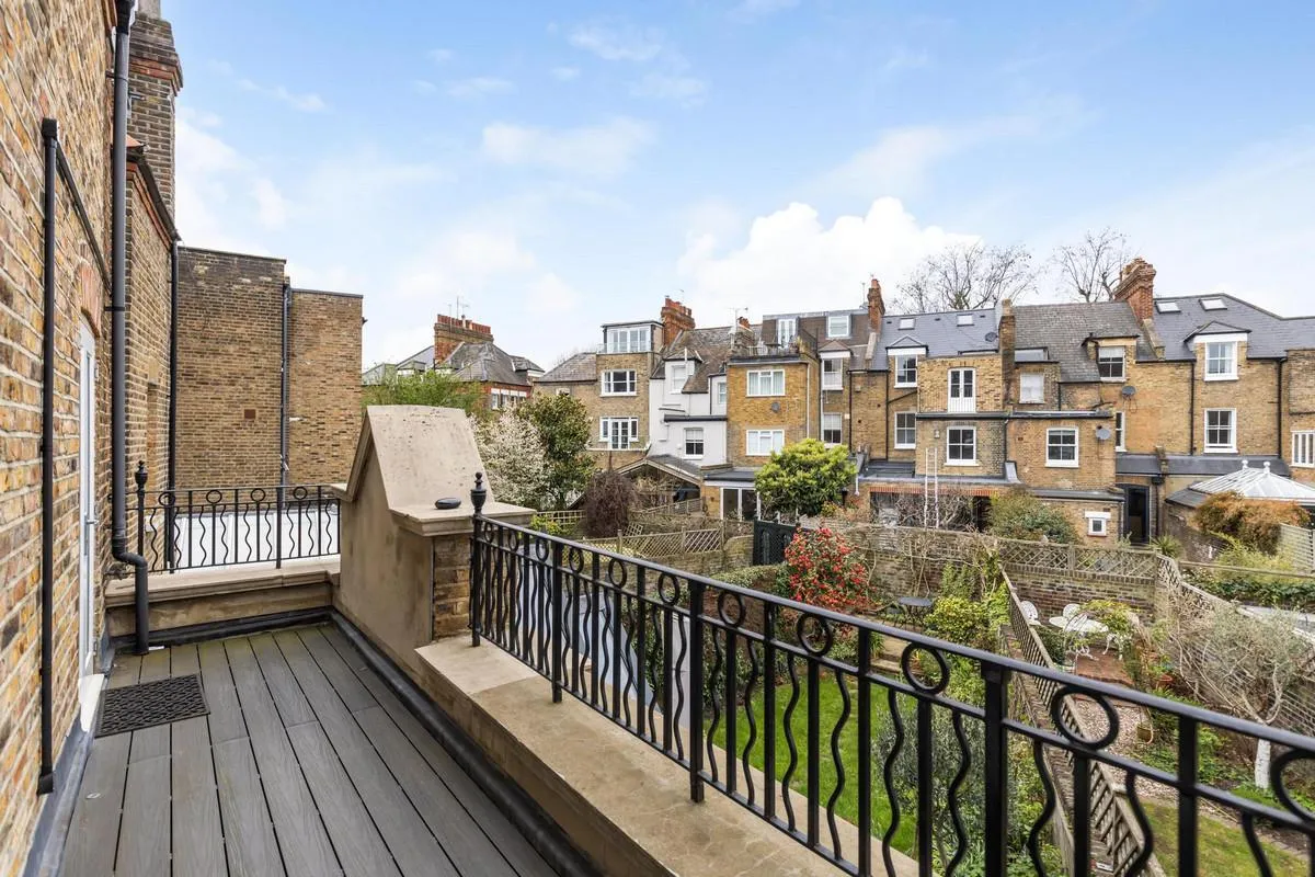 Fulham Park Gardens, London, SW6, photo 19
