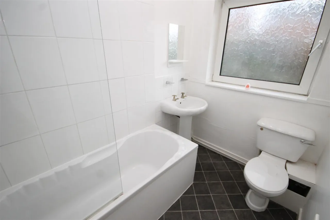 Cockpit Hill, Brompton, Northallerton, DL6 2RH, photo 13