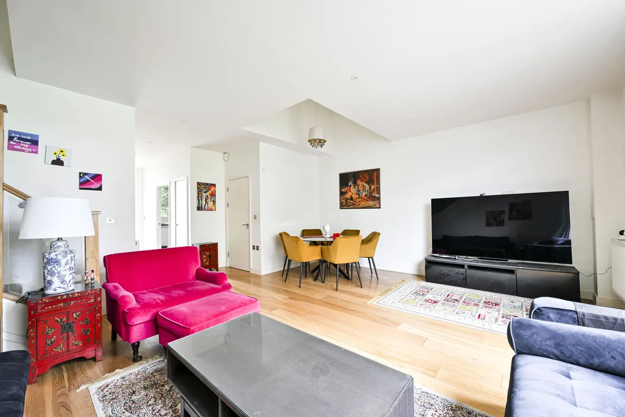 London, NW6, photo 13
