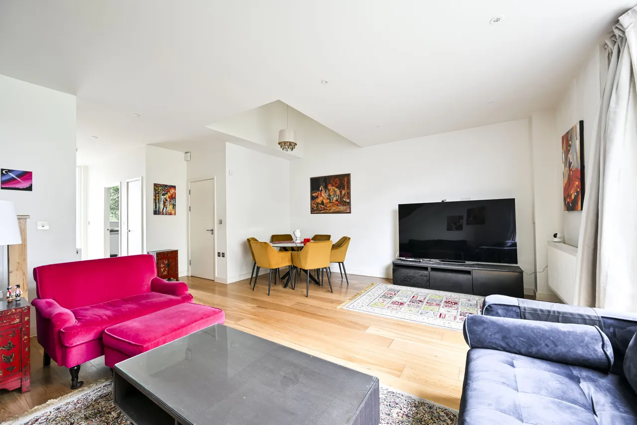 London, NW6, photo 12